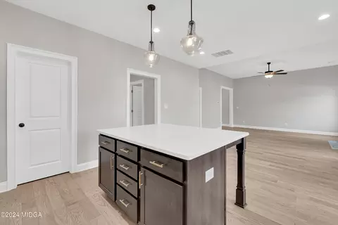 Kitchen - 106 Lady Ln, Warner Robins, GA 31088 photo 3 of 8