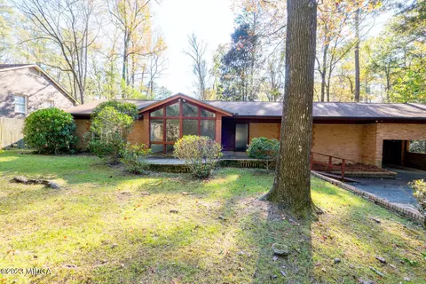 1460 Lone Oak Rd, Macon, GA 31211