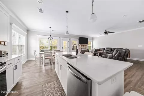 208 Carters Way, Forsyth, GA 31029 photo 8