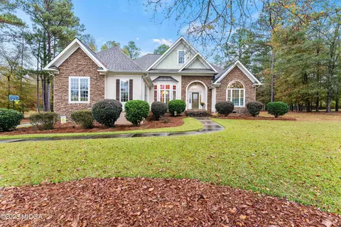 205 Eagles Way NE, Milledgeville, GA 31061