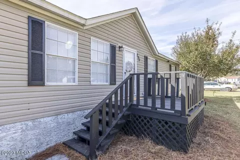208 Colonial Dr, Byron, GA 31008 photo 7