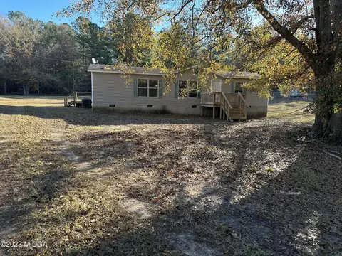 679 Chapman Rd, Macon, GA 31211