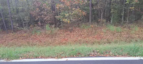 2711 Williamson Dr, Lizella, GA 31052