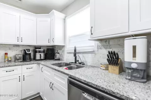 125 Jaybee Dr, Warner Robins, GA 31088 photo 10