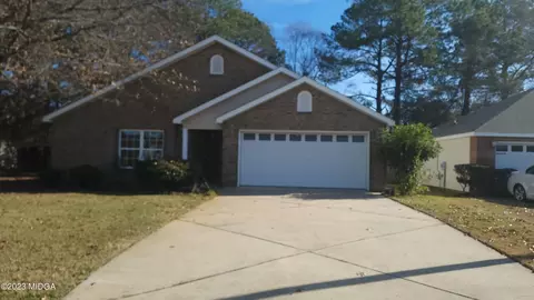 1216 Johnson Rd, Warner Robins, GA 31093