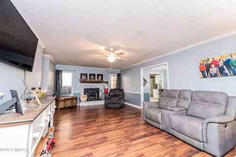 1381 Cambridge Dr, Perry, GA 31069 photo 5