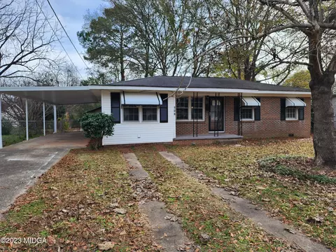 108 Ravenwood Way, Warner Robins, GA 31093