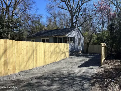 3920 Atlantic Ave, Macon, GA 31204