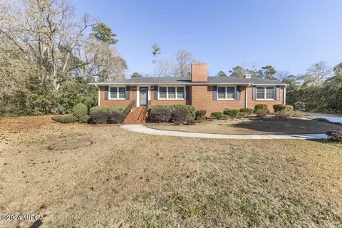 2931 Victoria Cir, Macon, GA 31204