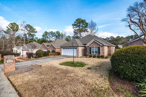 405 Victoria Ct, Macon, GA 31220