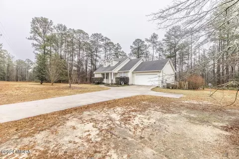 371 Chapman Rd, Macon, GA 31211