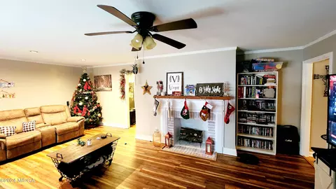 101 Pine Crest Dr, Byron, GA 31008 photo 6