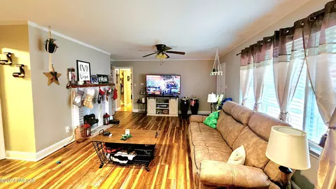 101 Pine Crest Dr, Byron, GA 31008 photo 5