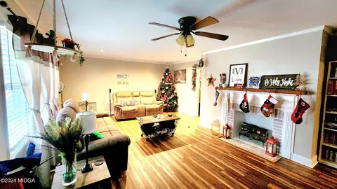 101 Pine Crest Dr, Byron, GA 31008 photo 2