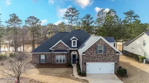 284 Lakeview Dr, Macon, GA 31211