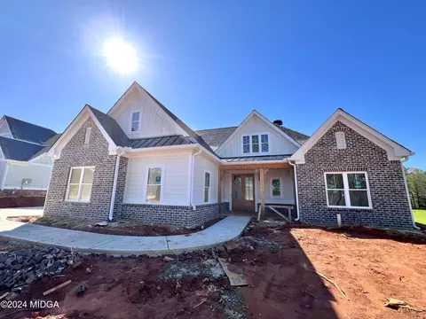 208 Copper Xing, Forsyth, GA 31029
