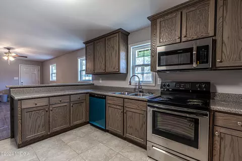 151 Garrison Rd, Macon, GA 31211 photo 9
