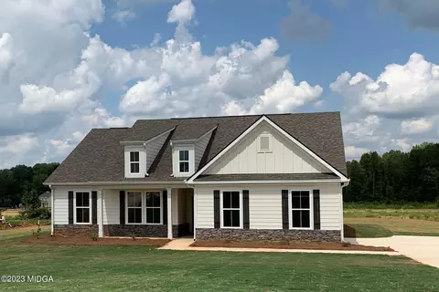 159 Sanders Rd, Macon, GA 31210