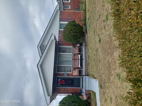 875 Edwards Ave, Macon, GA 31204