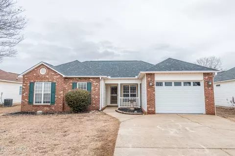 414 Dorothy Ct, Warner Robins, GA 31088