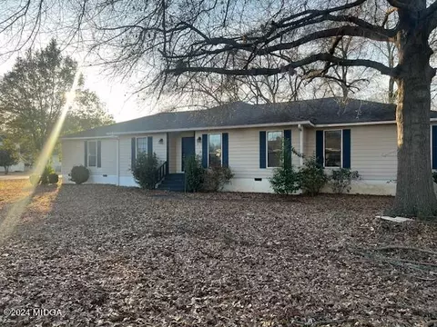 101 Mobley Ct, Warner Robins, GA 31088