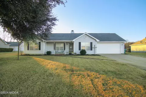 105 Bessermer Dr, Bonaire, GA 31005
