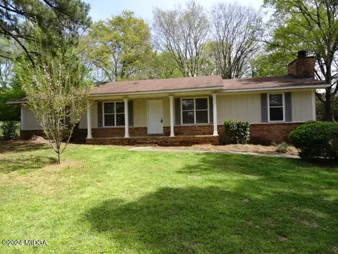 7080 Barcelona Blvd, Macon, GA 31216