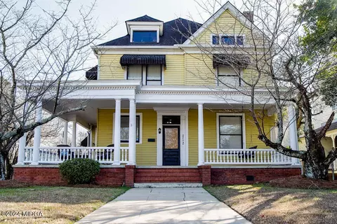2570 Vineville Ave, Macon, GA 31204