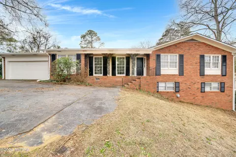 2942 Malvern Hill Dr, Macon, GA 31204