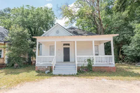2188 Napier Ave, Macon, GA 31204