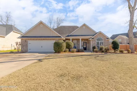 205 Red Hawk Pointe, Kathleen, GA 31047