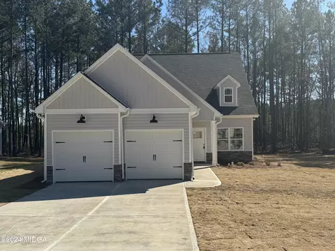 786 Natures Walk, Gray, GA 31032