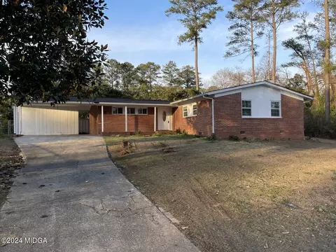 113 Hillridge Dr, Warner Robins, GA 31088