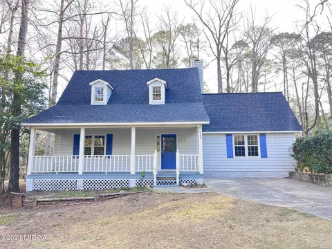 982 Chisholm Trl, Macon, GA 31220