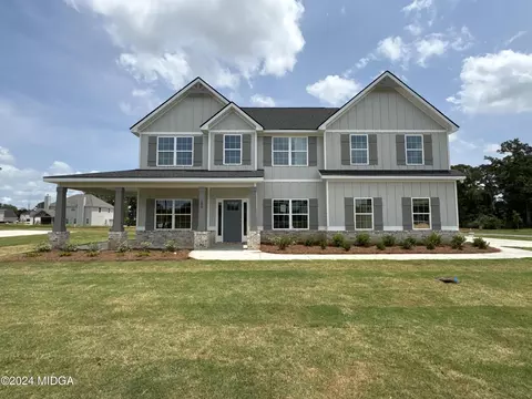 100 Lady Ln #5B, Warner Robins, GA 31088