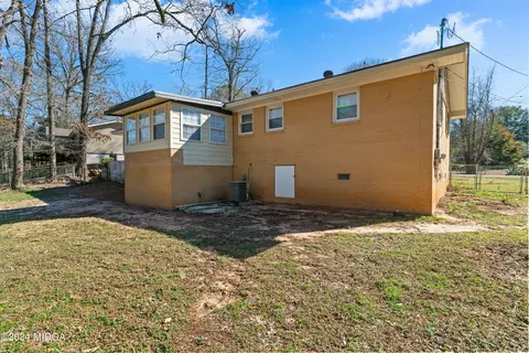 225 E Thomson Dr, Centerville, GA 31028 photo 29