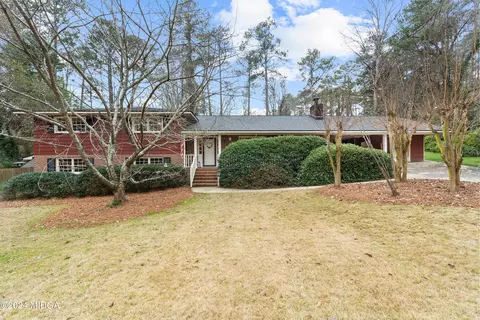 4984 Guerry Dr, Macon, GA 31210