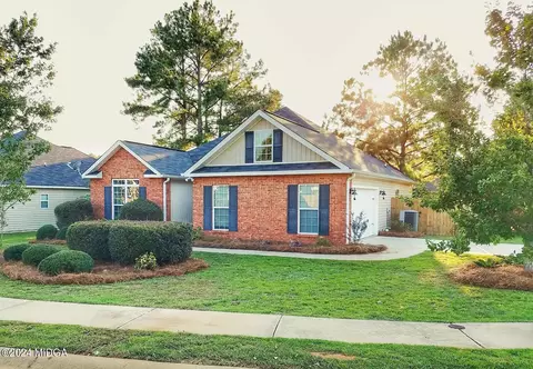 613 Amherst St, Kathleen, GA 31047