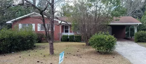 3130 Wedgewood Dr, Macon, GA 31211