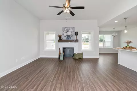 237 Overton Dr, Perry, GA 31069 photo 5