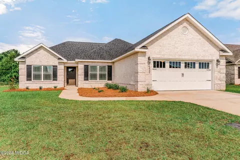 229 Otters Rdg, Kathleen, GA 31047