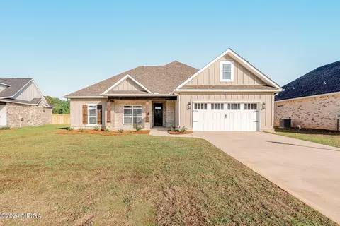 123 Field View Ln, Kathleen, GA 31047
