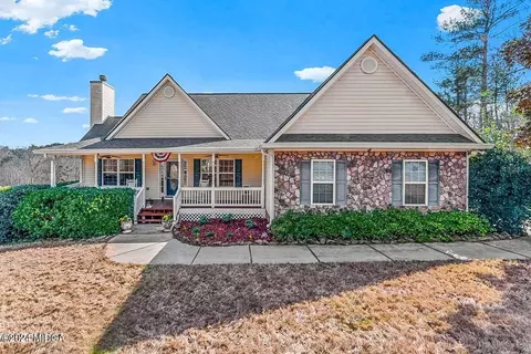220 Thorpe Rd, Jackson, GA 30233