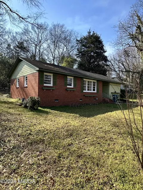 94 Lakeview Dr, Roberta, GA 31078 photo 2