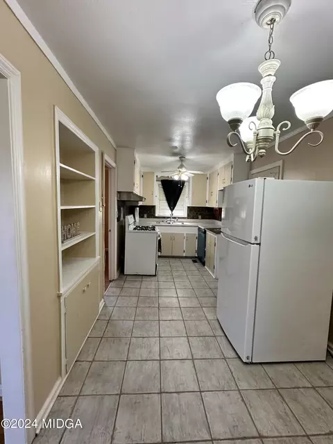 94 Lakeview Dr, Roberta, GA 31078 photo 5