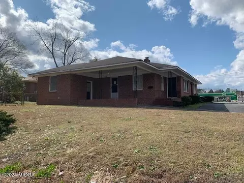 845 Shurling Dr, Macon, GA 31211