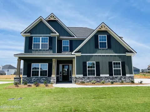 300 Weeping Moss Way, Kathleen, GA 31047