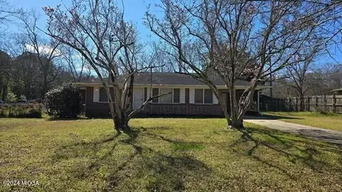 1656 Jennifer Dr, Macon, GA 31206