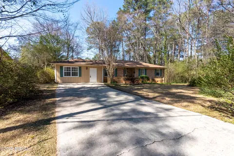 1319 Royalwyn Dr, Macon, GA 31220
