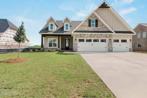 213 Old Hollow Way, Kathleen, GA 31047